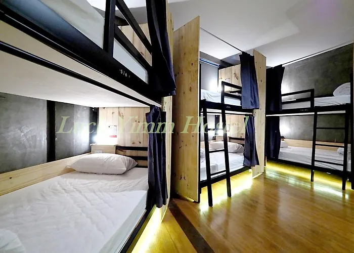 Luck-yimm (adults Only) Ostello Bangkok